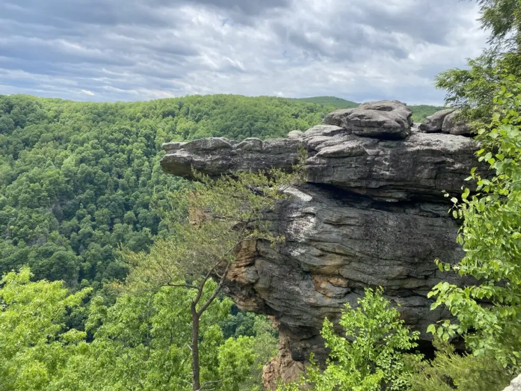 hiking virginia